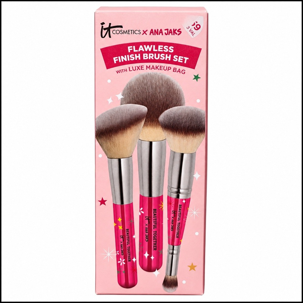 IT Cosmetics x Ana Jaks Flawless Finish Brush Set 3pc & Luxe Bag Limited Edition